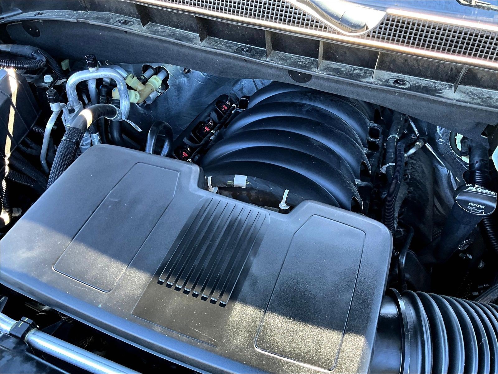 Used 2023 Chevrolet Suburban Premier AWD/4WD image 32