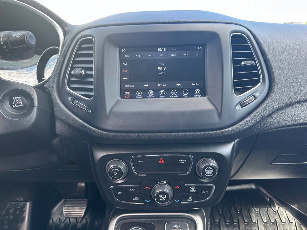 Used 2021 Jeep Compass Latitude w/ Convenience Group AWD/4WD image 21