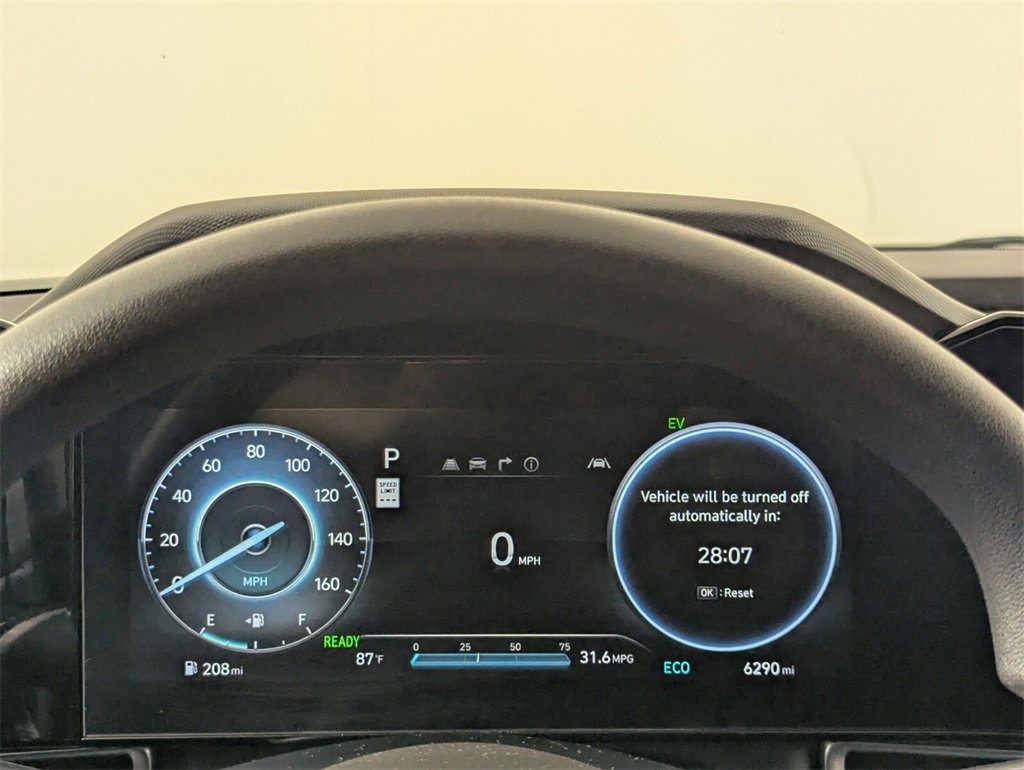 Certified 2024 Hyundai Elantra Blue image 18