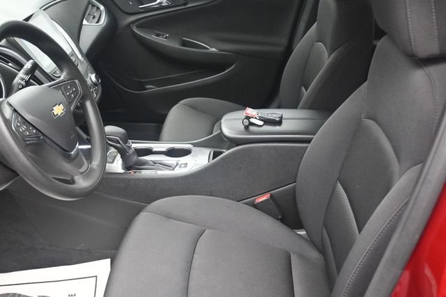 Used 2024 Chevrolet Malibu LT FWD image 12