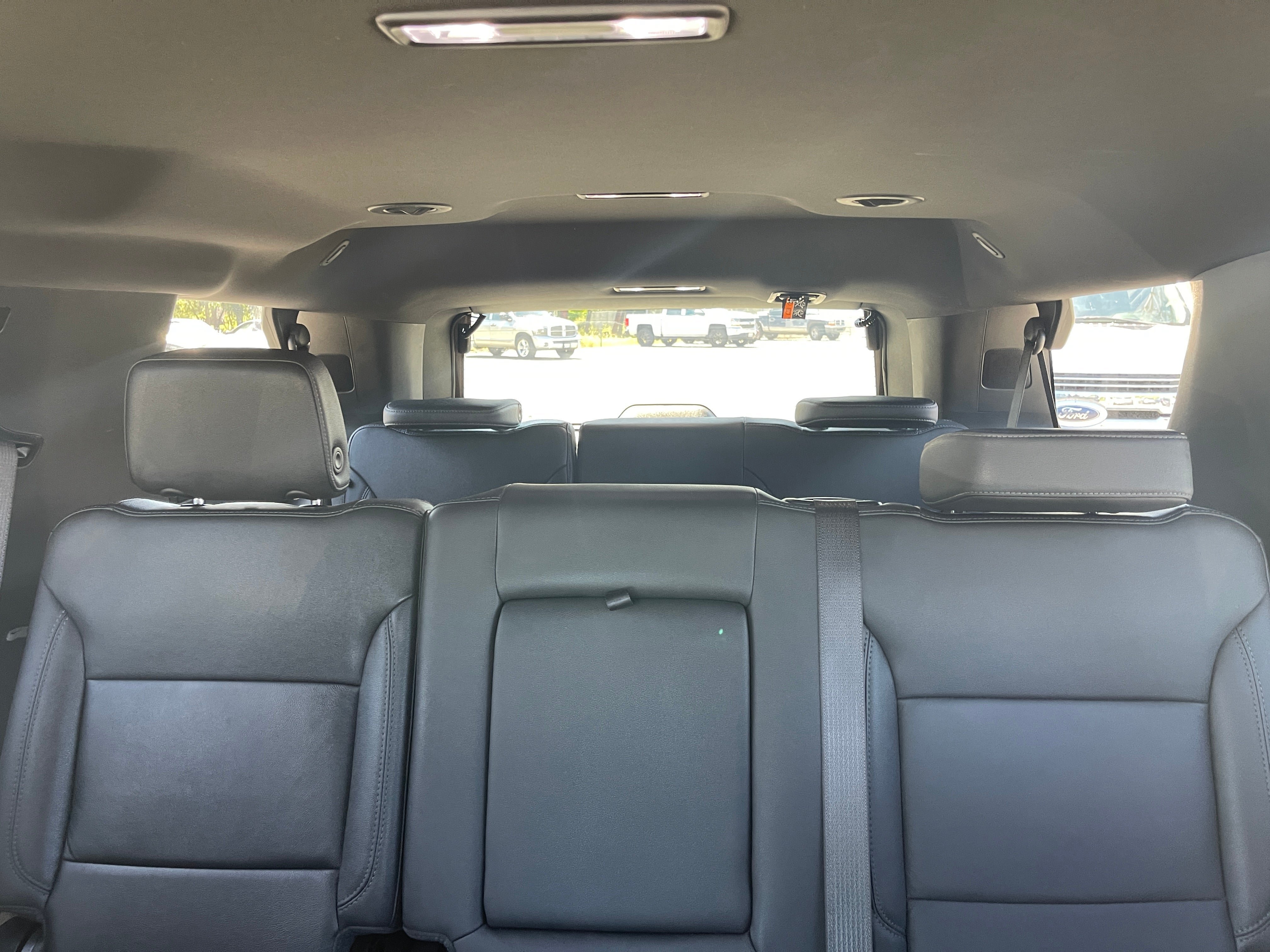 Used 2025 Chevrolet Tahoe LT AWD/4WD image 16