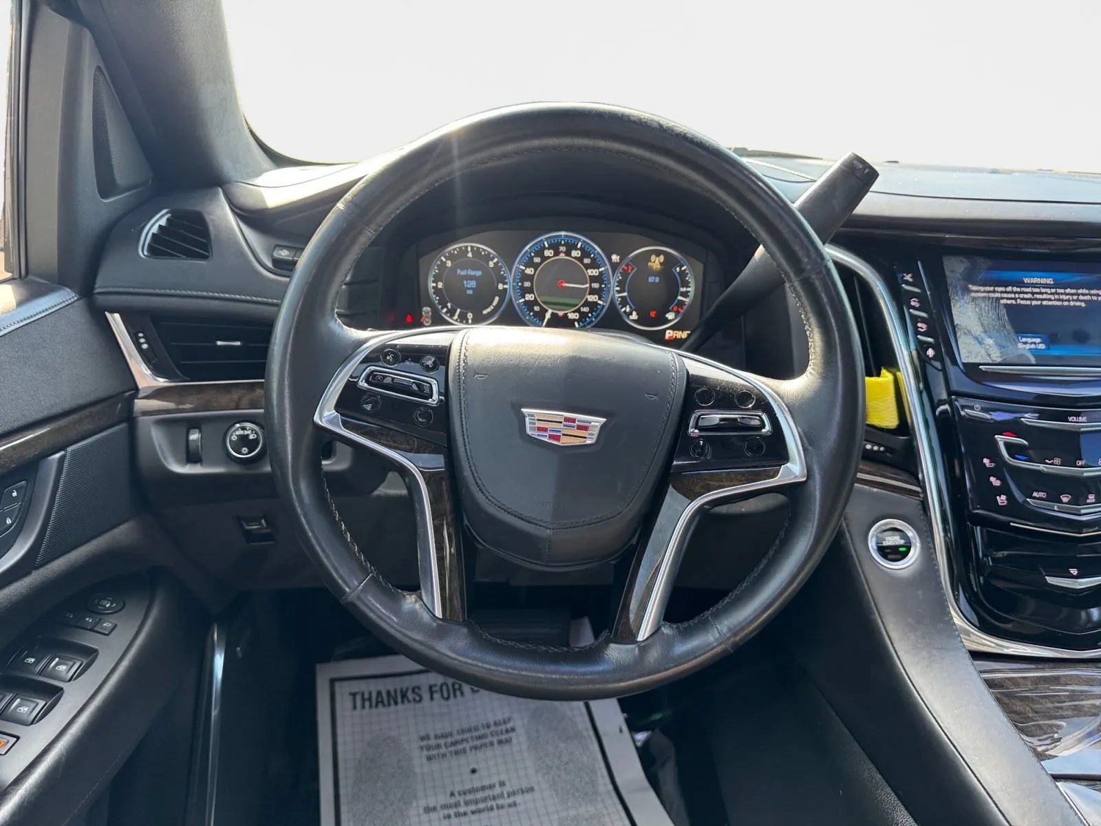 Used 2015 Cadillac Escalade Platinum RWD image 19