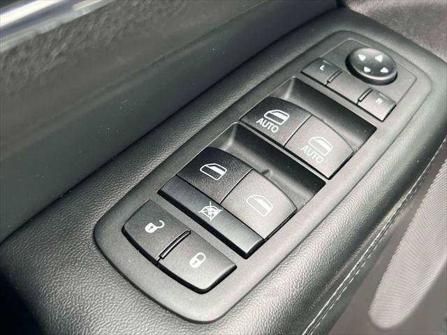 Used 2020 Jeep Grand Cherokee Limited image 15