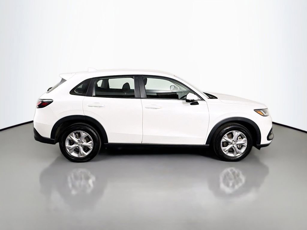 Certified 2023 Honda HR-V LX image 8