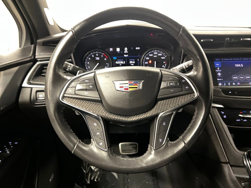 Certified 2023 Cadillac XT5 Sportv w/ Technology Package image 18