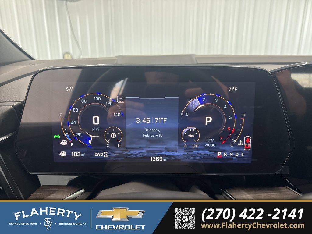 Used 2025 Chevrolet Suburban Z71 w/ Comfort Package image 26