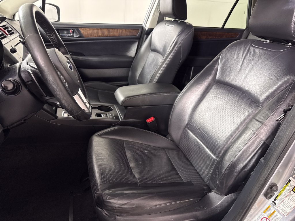Used 2015 Subaru Outback 3.6R Limited AWD/4WD image 11