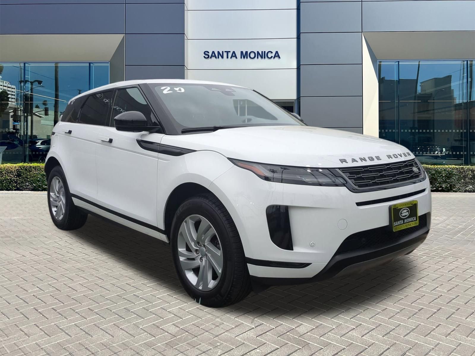 Used 2025 Land Rover Range Rover Evoque S image 7