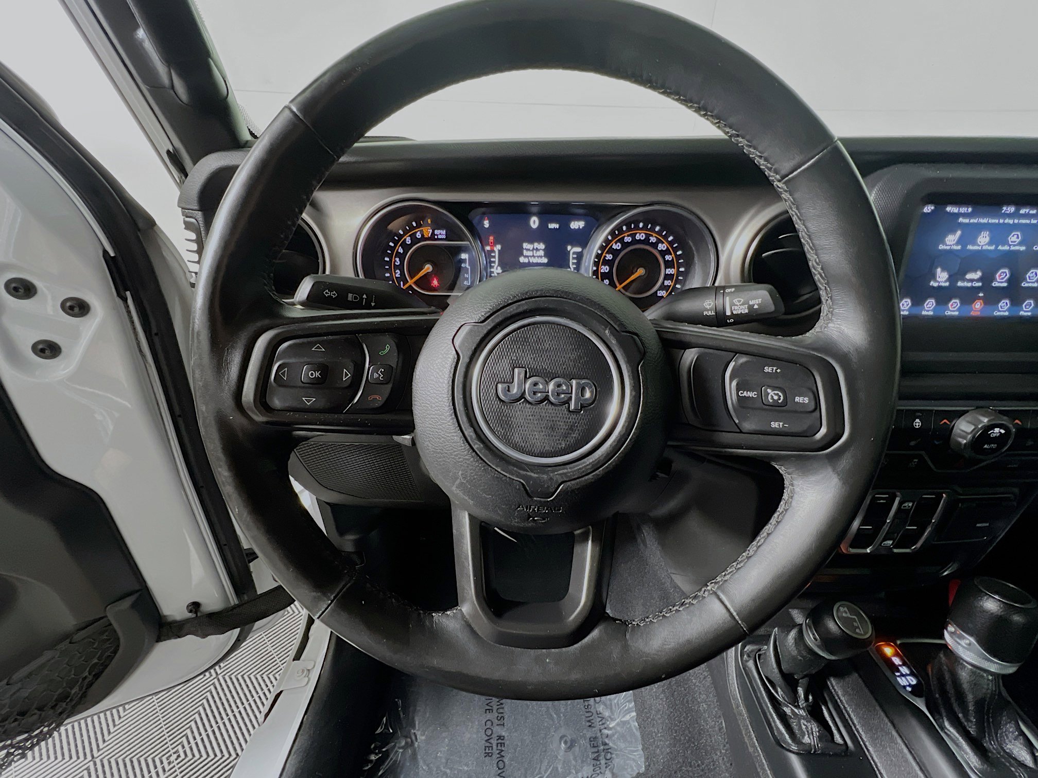 Used 2020 Jeep Gladiator Sport w/ Quick Order Package 24S image 18