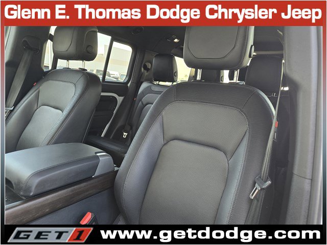 Used 2024 Land Rover Defender 130 X-Dynamic SE image 22