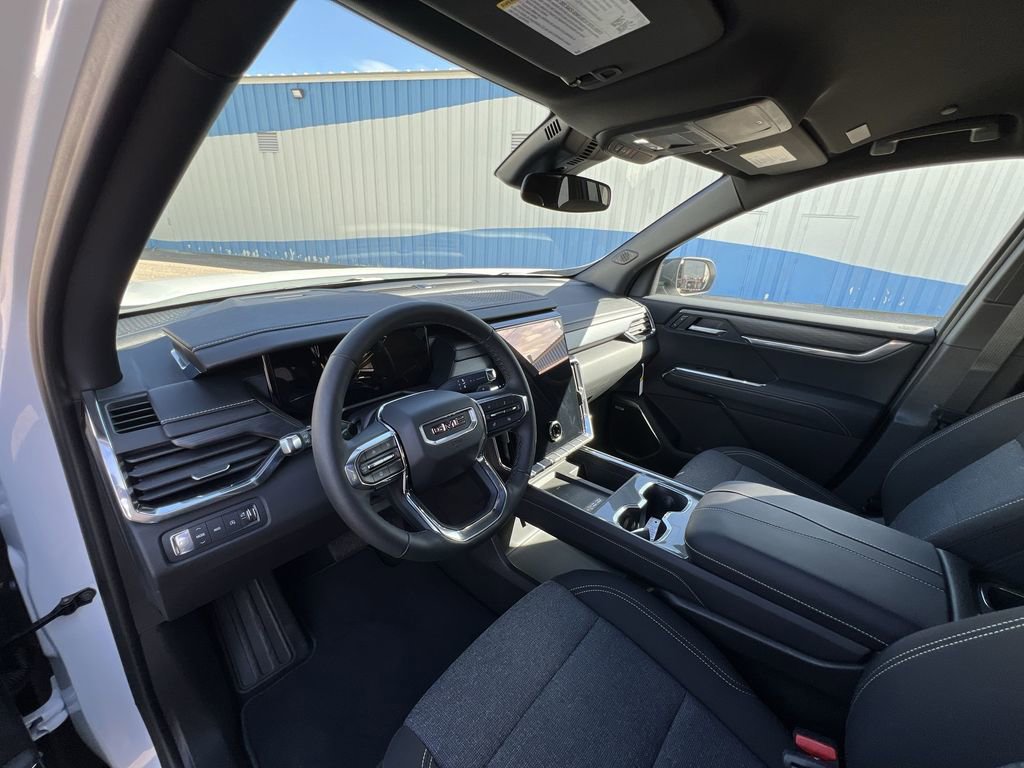 New 2025 GMC Acadia Elevation image 10