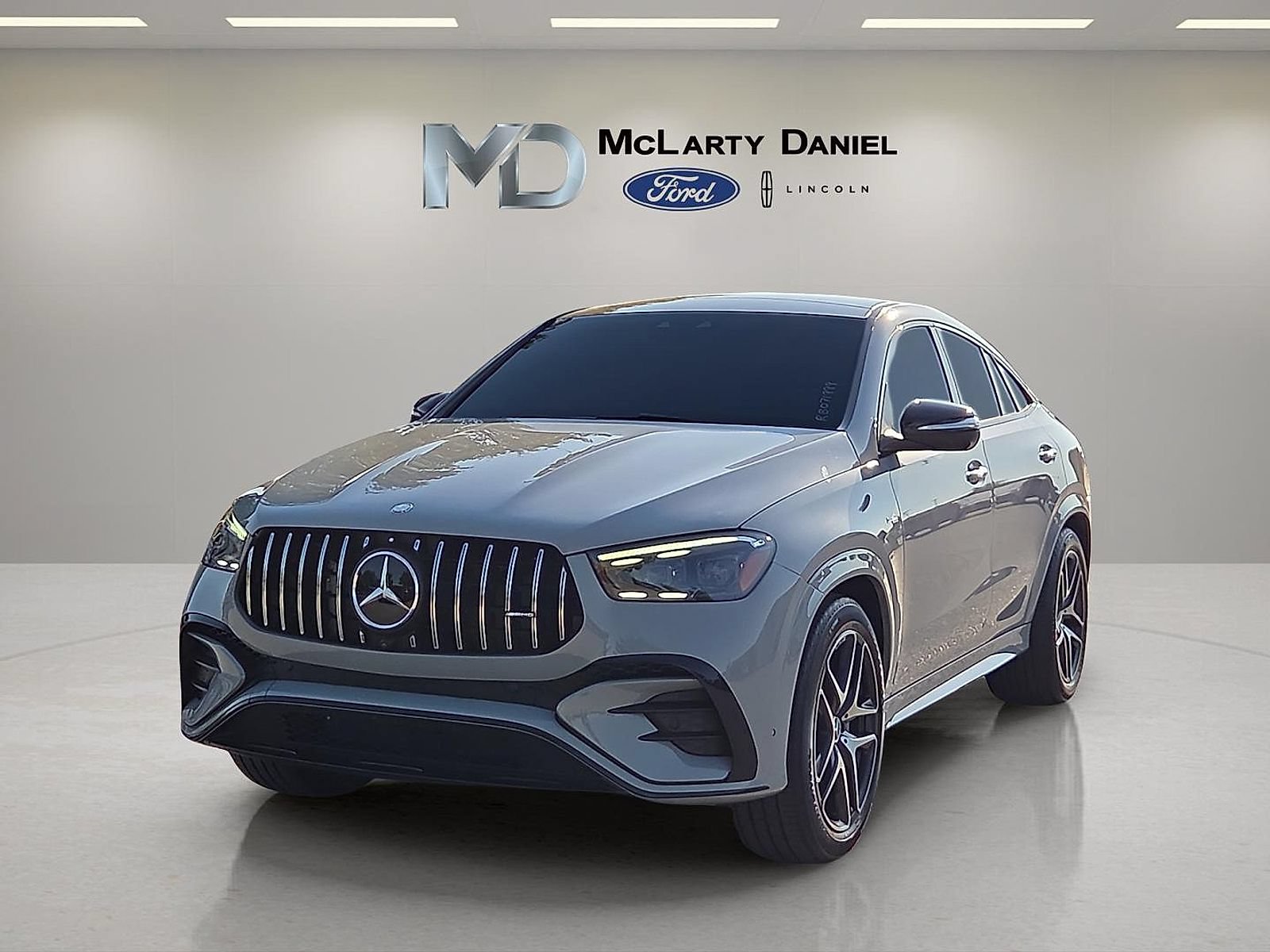 Used 2024 Mercedes-Benz GLE 53 AMG 4MATIC Coupe image 2