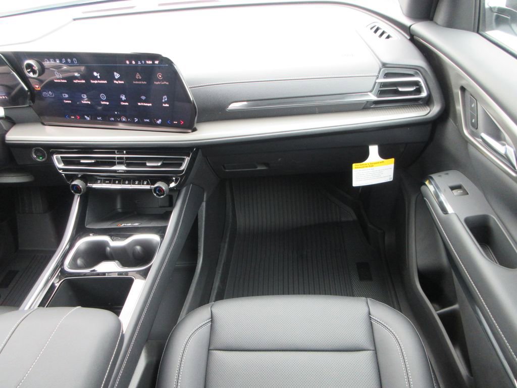 New 2026 Chevrolet Traverse LT w/ Sun and Wheel Package image 16