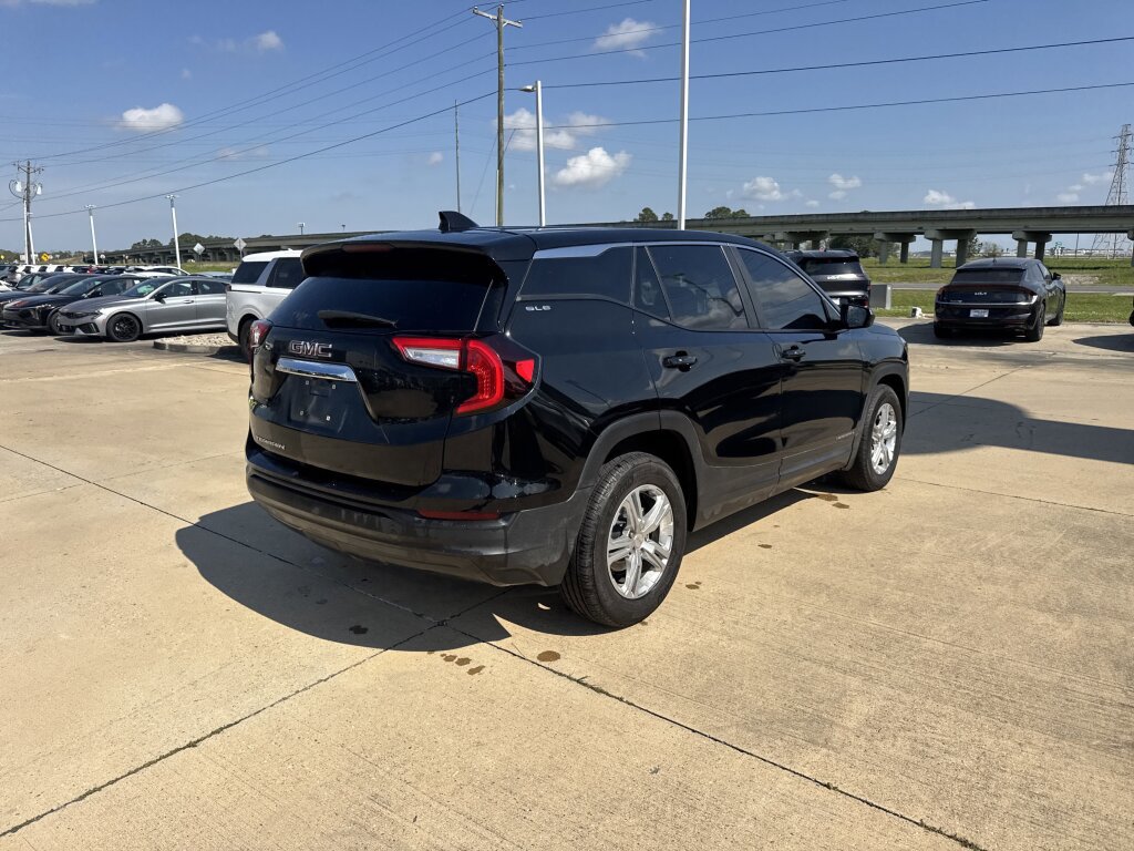 Used 2024 GMC Terrain SLE w/ LPO, Floor Liner Package image 12