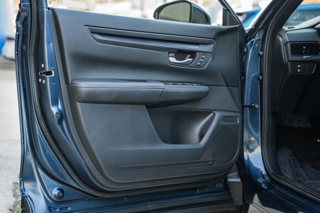 Used 2024 Honda CR-V Sport-L image 38