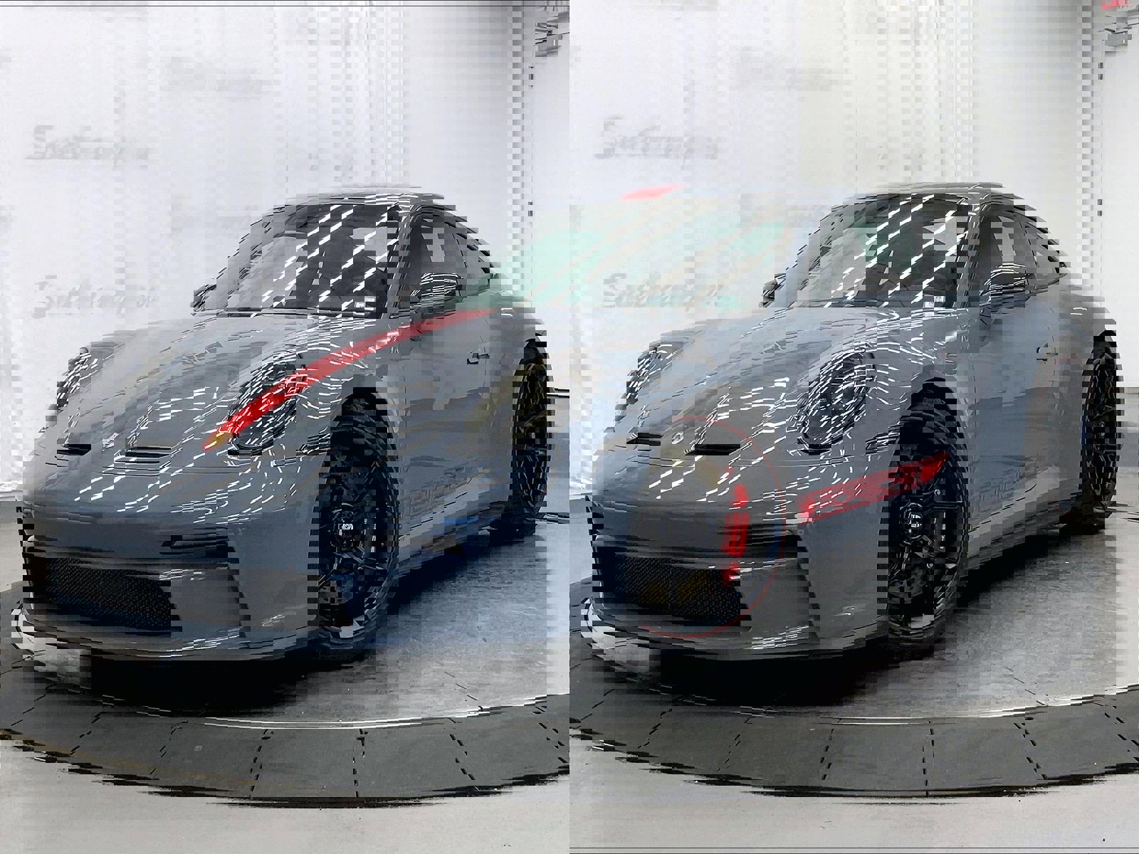 Certified 2024 Porsche 911 GT3 RWD image 1