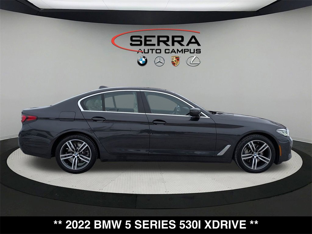 Certified 2022 BMW 530i xDrive w/ Premium Package image 2