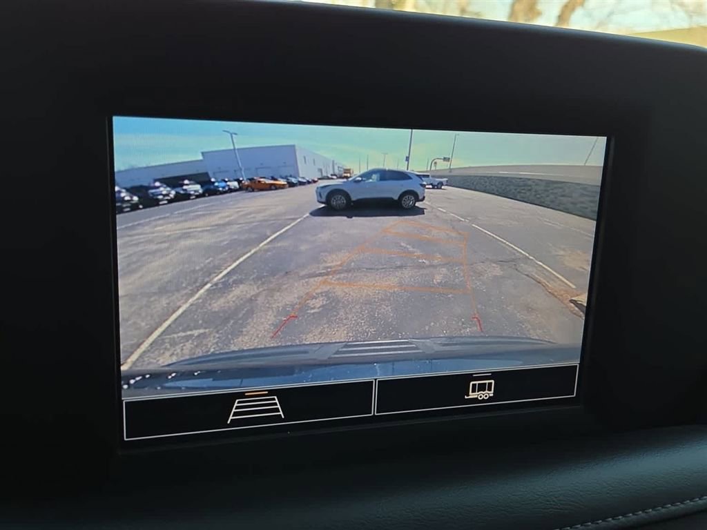 Used 2023 Chevrolet Suburban LS AWD/4WD image 38