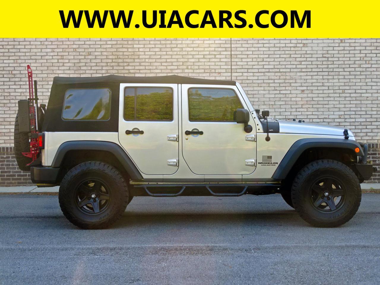 Used 2008 Jeep Wrangler Unlimited Rubicon w/ Dual Top Group AWD/4WD image 5