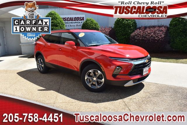Used 2024 Chevrolet Blazer LT FWD image 1