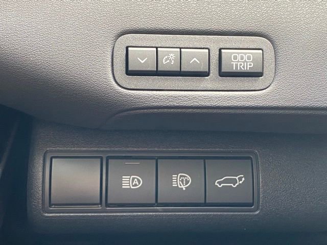 New 2026 Subaru Solterra AWD/4WD image 12