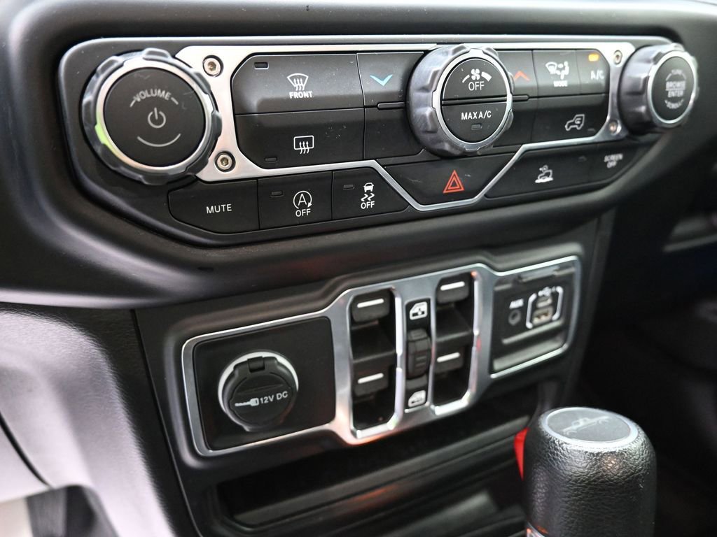 Used 2023 Jeep Gladiator Sport image 13