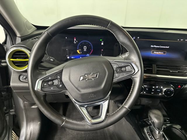 Used 2024 Chevrolet Trax ACTIV w/ Sunroof Package image 14