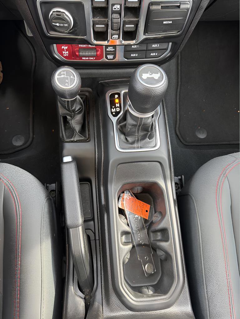 Used 2024 Jeep Wrangler Rubicon image 28