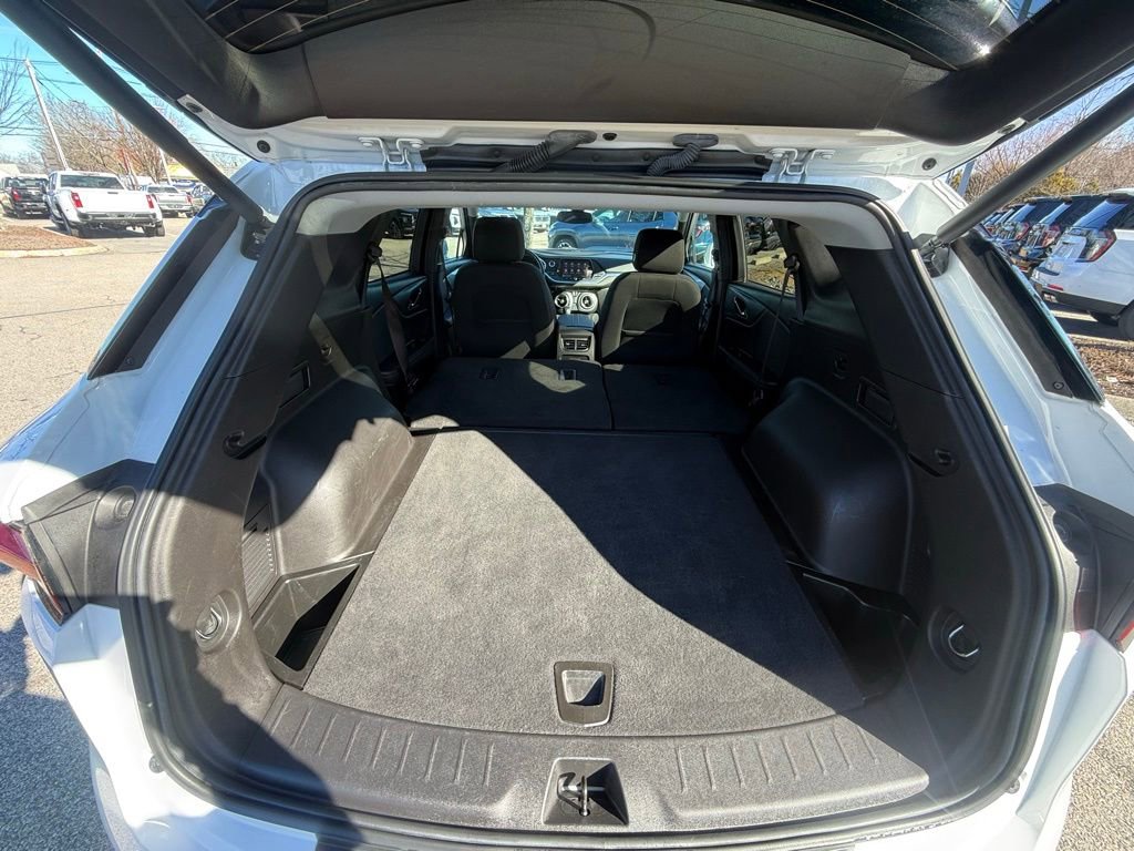 Used 2020 Chevrolet Blazer LT image 29