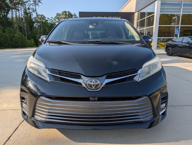 Used 2018 Toyota Sienna Limited Premium FWD image 8