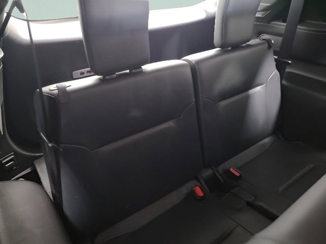 Used 2024 Mitsubishi Outlander SE AWD/4WD image 16