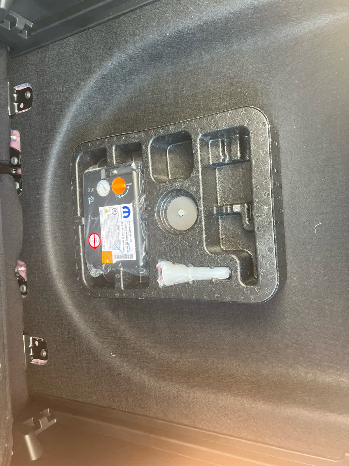 New 2026 Jeep Compass Altitude image 11