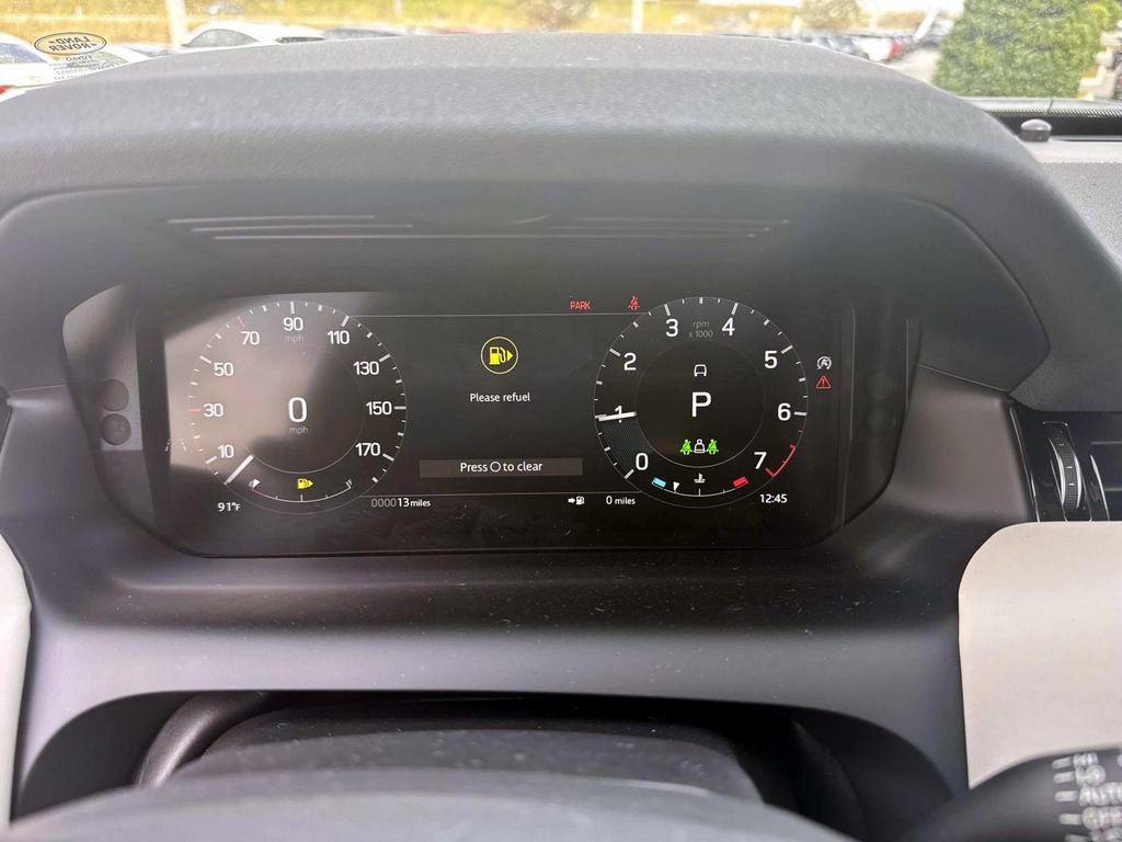 New 2025 Land Rover Discovery Sport S image 30