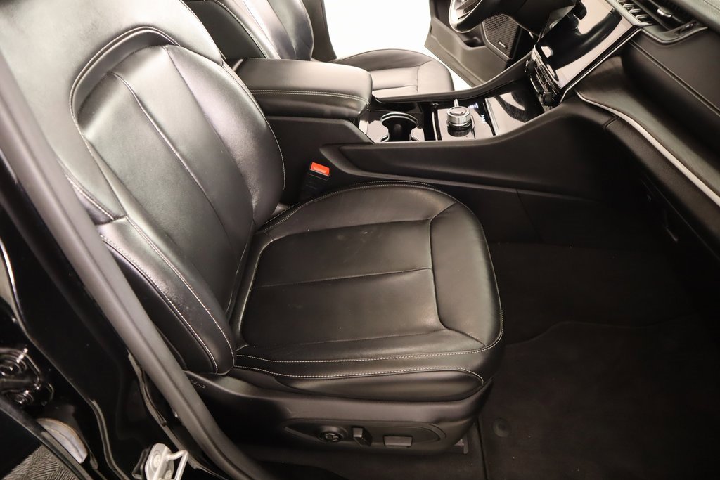 Used 2021 Jeep Grand Cherokee L Limited image 14