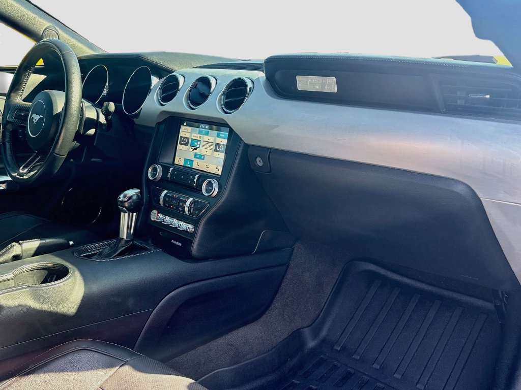 Used 2016 Ford Mustang Premium RWD image 29