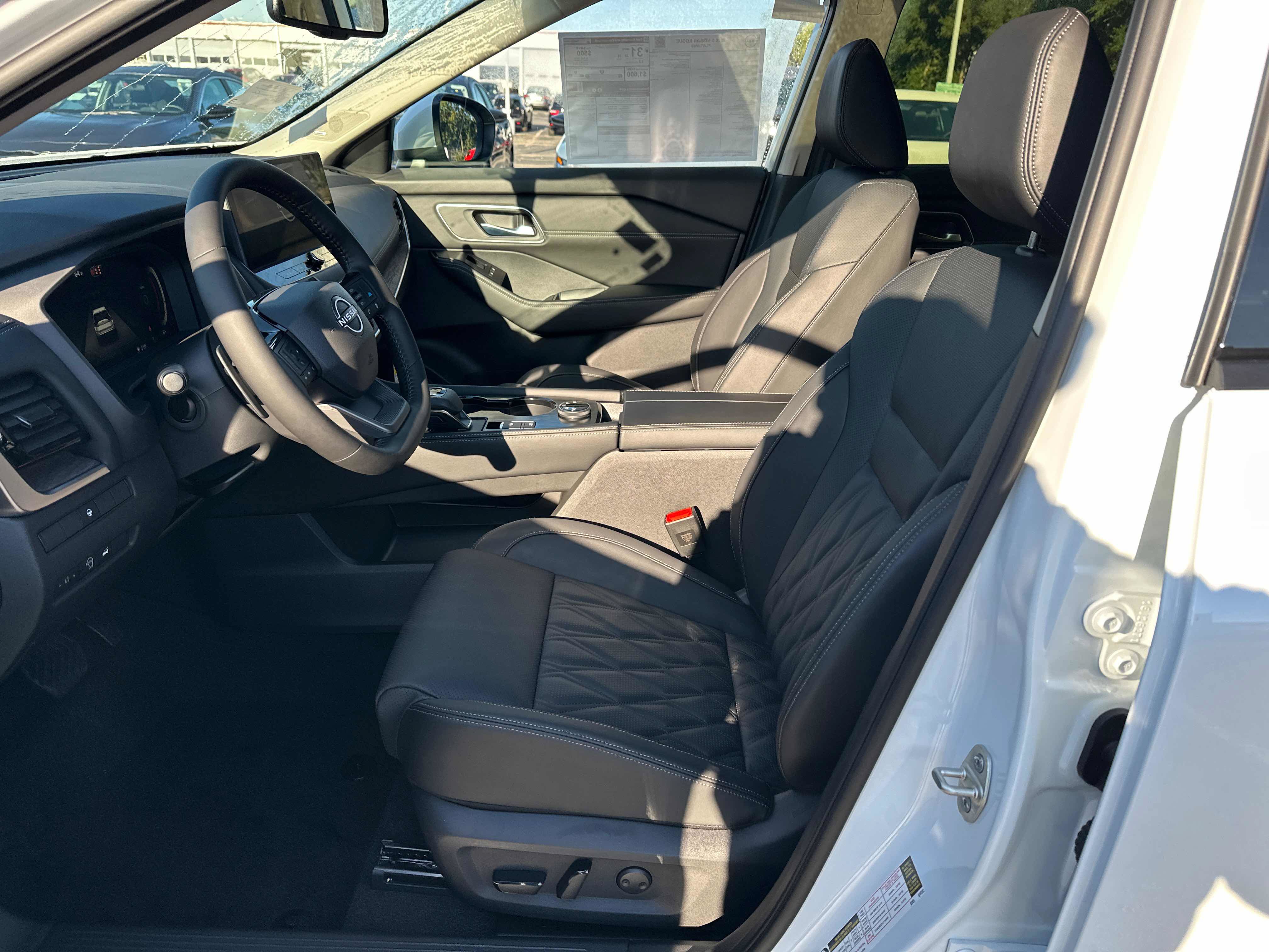 New 2026 Nissan Rogue Platinum AWD/4WD image 21