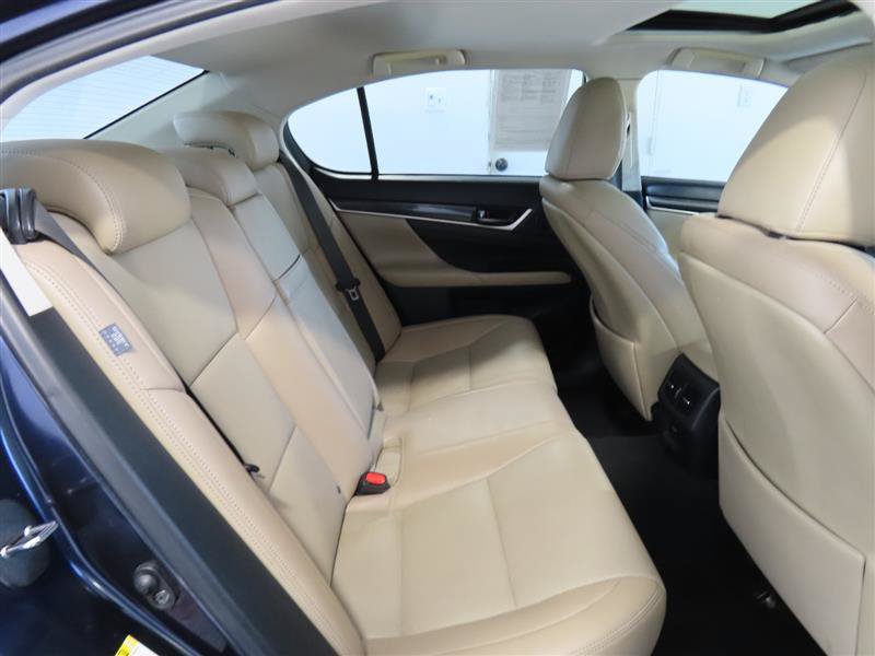 Used 2016 Lexus GS 200t RWD image 31