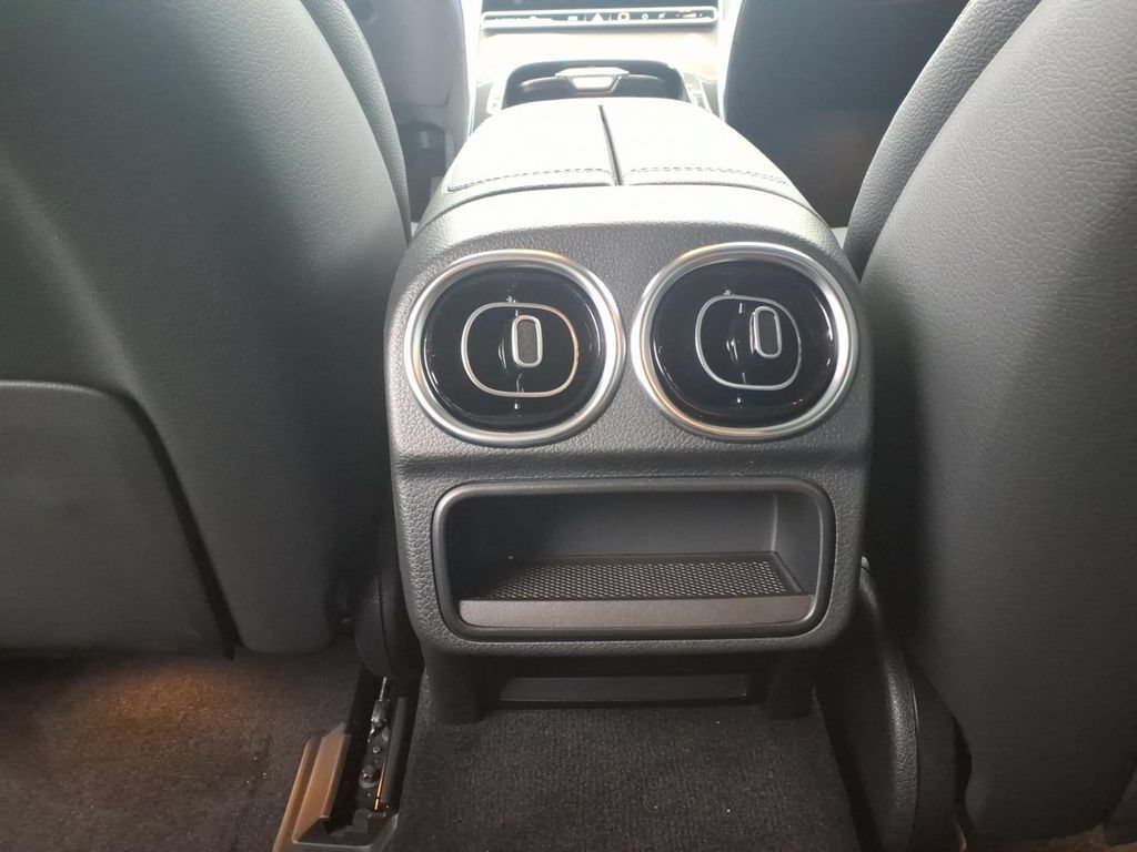 New 2026 Mercedes-Benz C 300 4MATIC Sedan image 27
