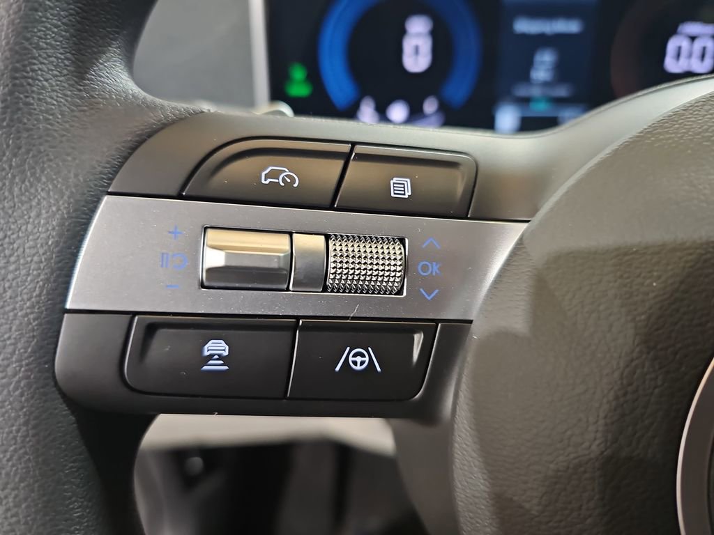 New 2026 Hyundai Tucson Blue SE image 15