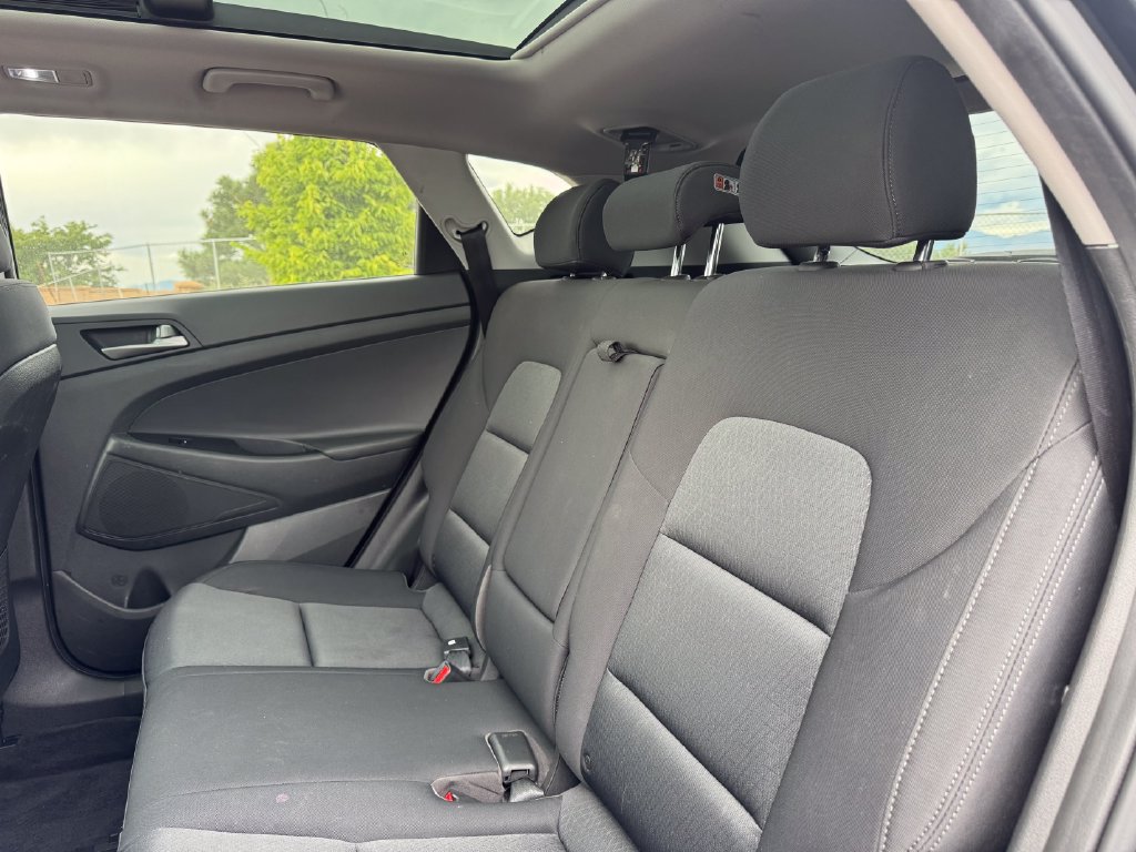 Used 2017 Hyundai Tucson Value AWD/4WD image 8