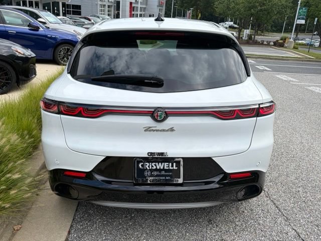 Used 2024 Alfa Romeo Tonale Ti w/ Premium Interior Package AWD/4WD image 6