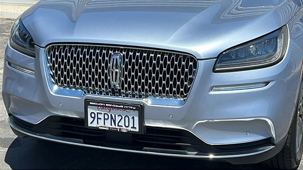 Certified 2022 Lincoln Corsair FWD w/ Equipment Group 101A image 3
