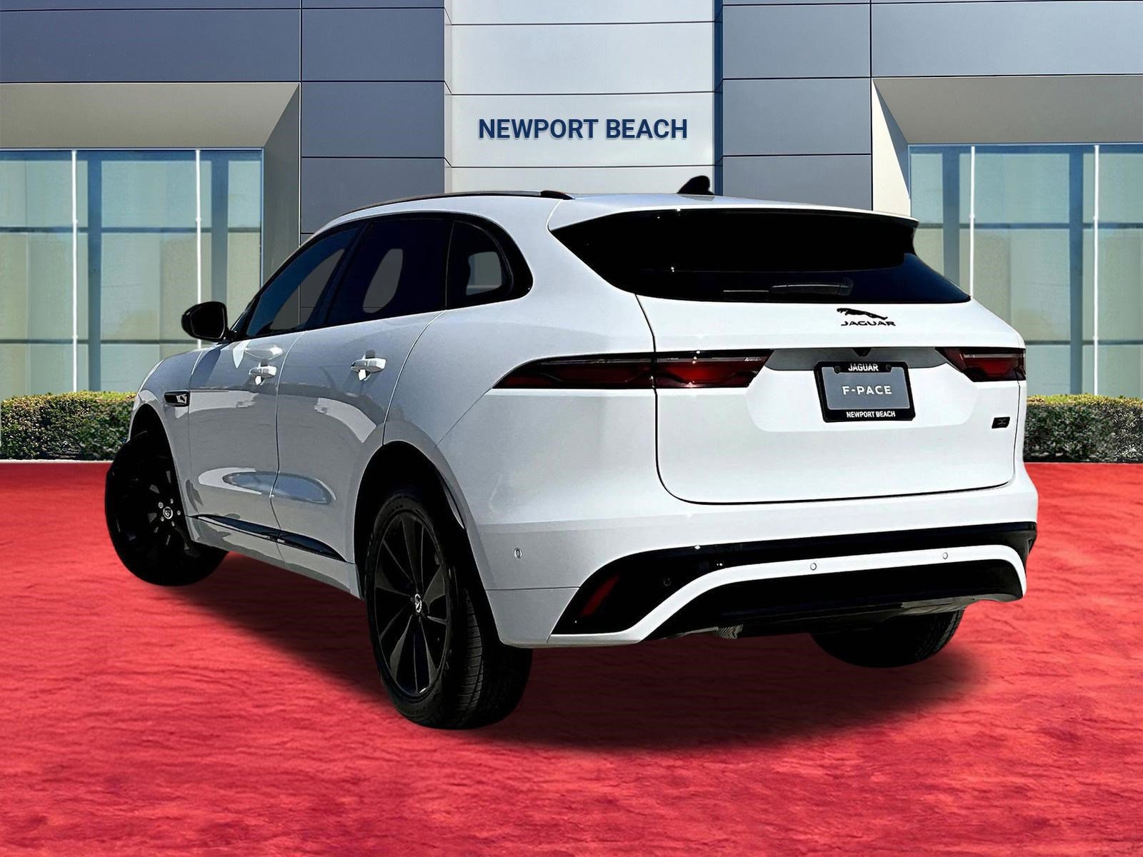 New 2026 Jaguar F-PACE R-Dynamic S image 3