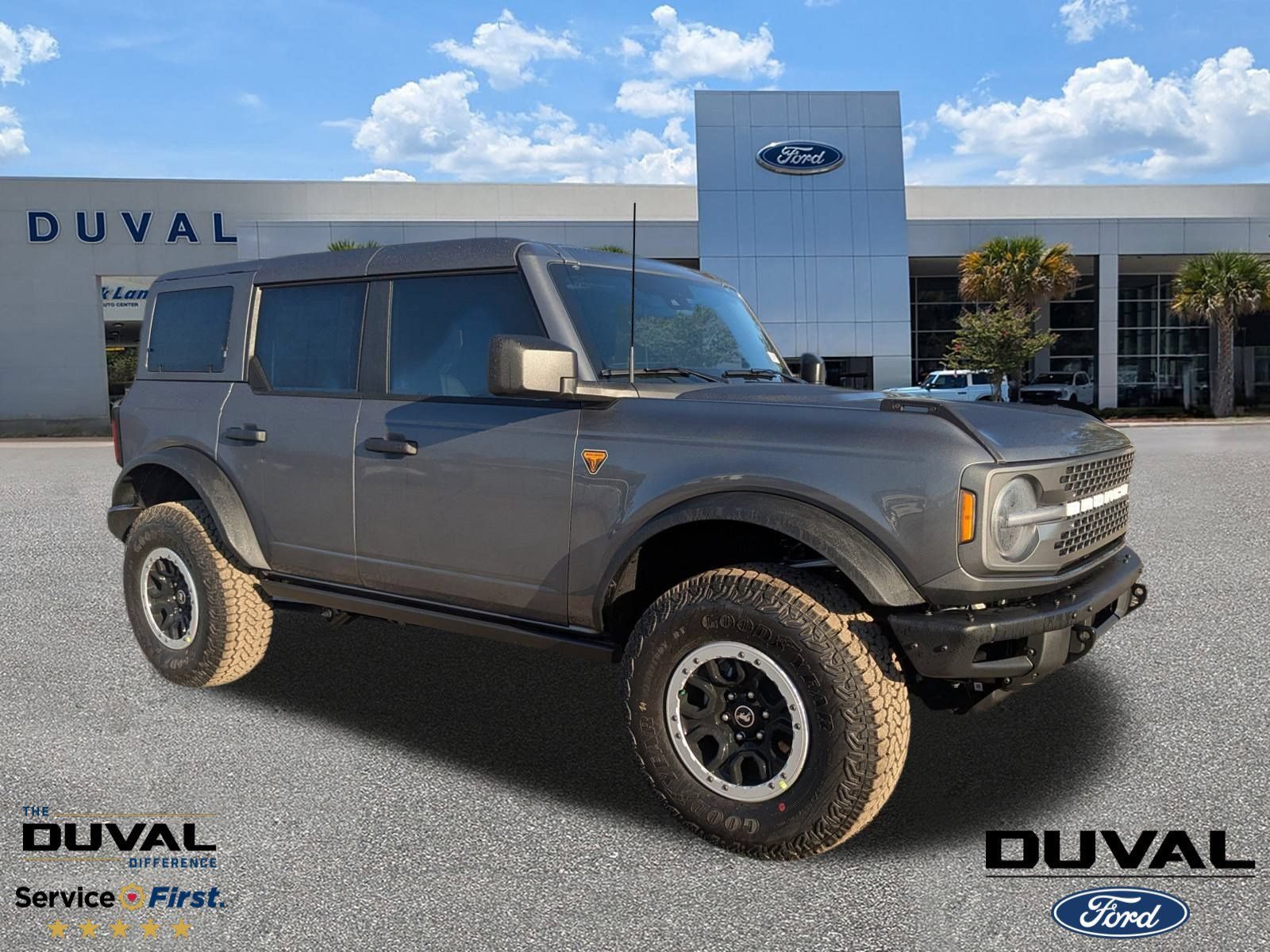 New 2025 Ford Bronco Badlands w/ Sasquatch Package
