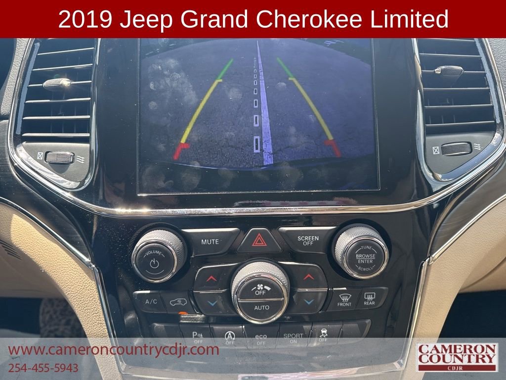 Used 2019 Jeep Grand Cherokee Limited RWD image 12
