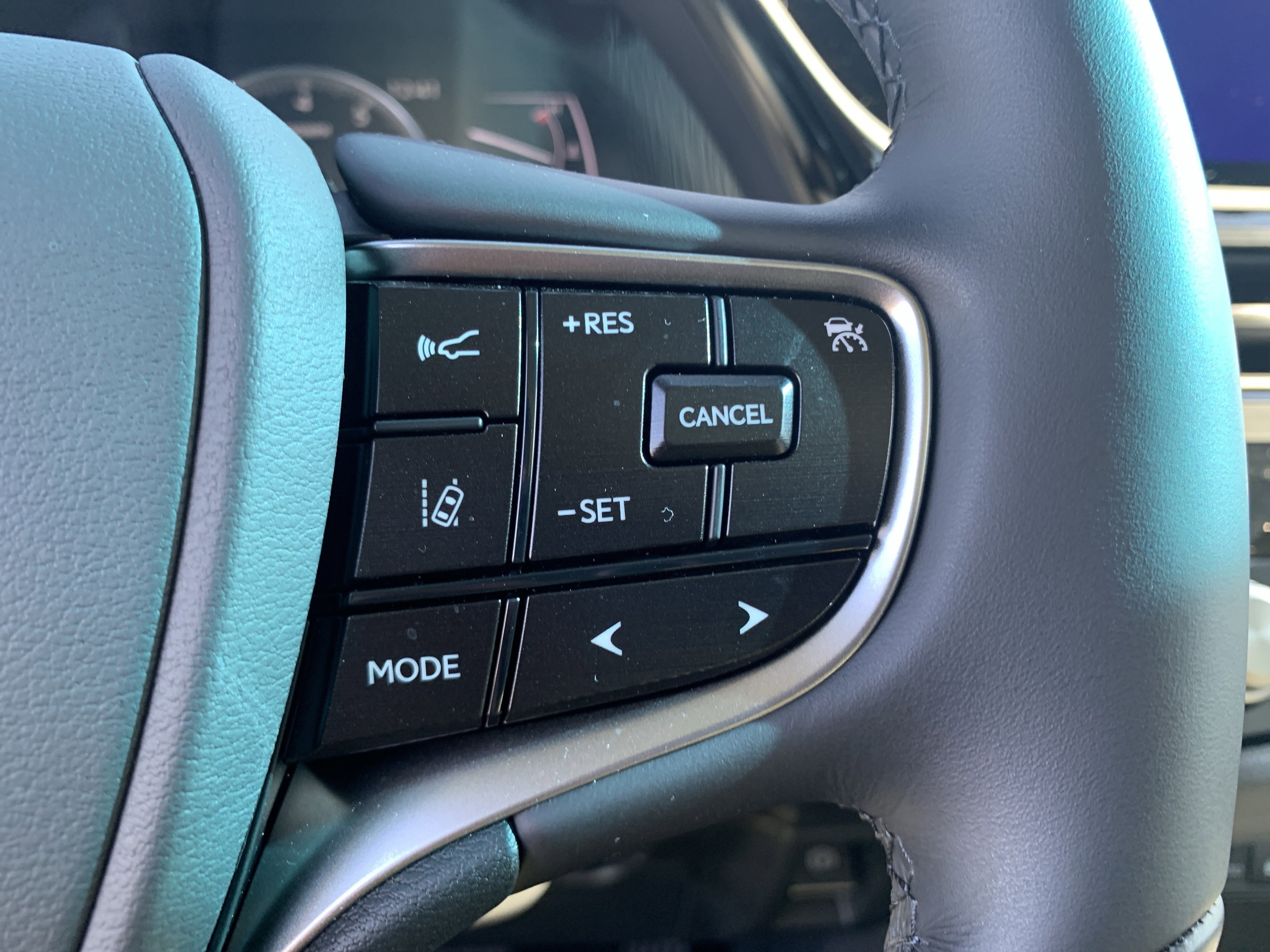 Used 2025 Lexus ES 350 Ultra Luxury image 20