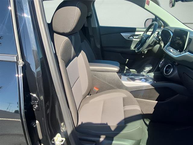 Certified 2025 Chevrolet Blazer LT image 27