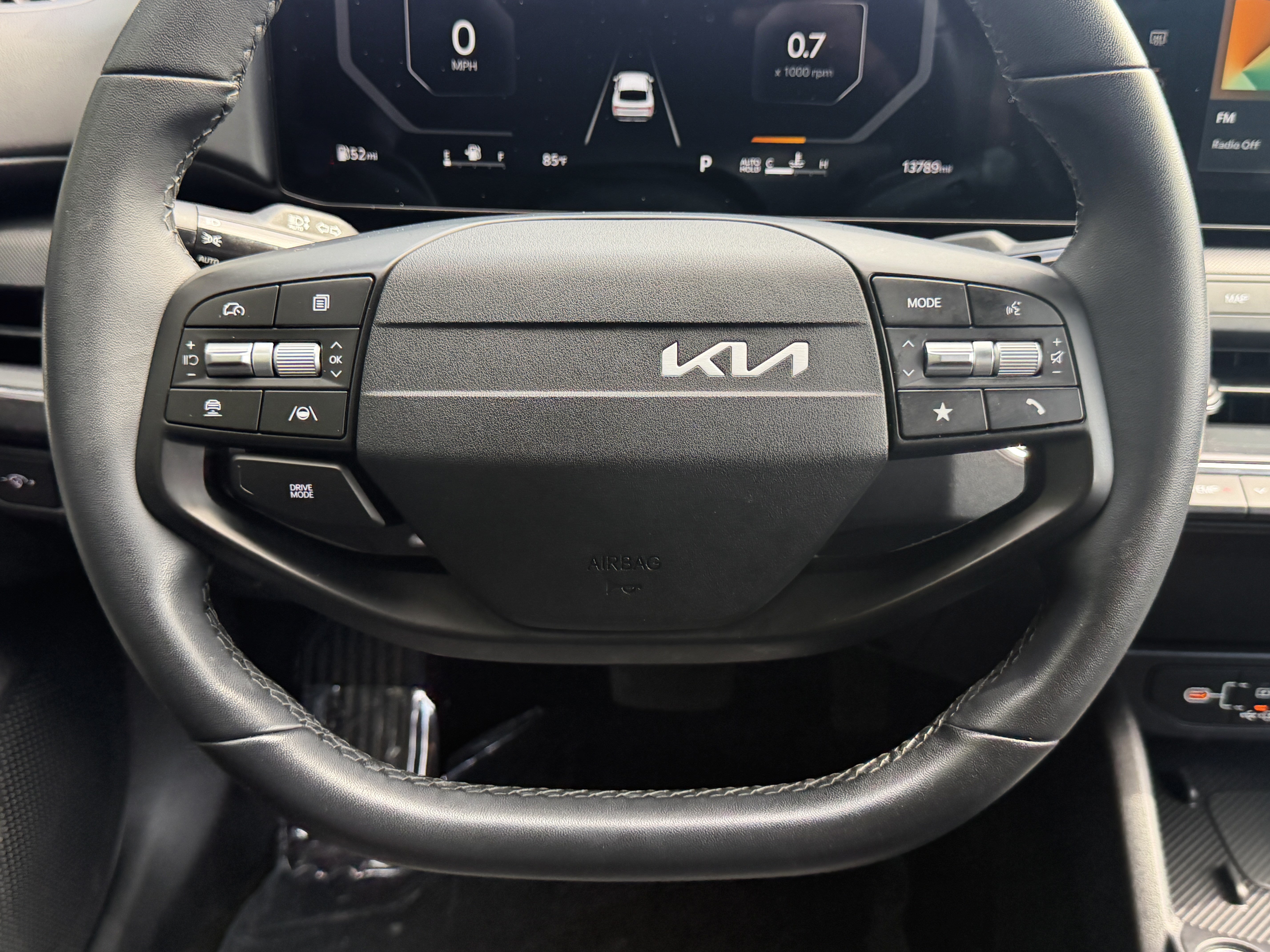Used 2025 Kia K4 EX FWD image 30