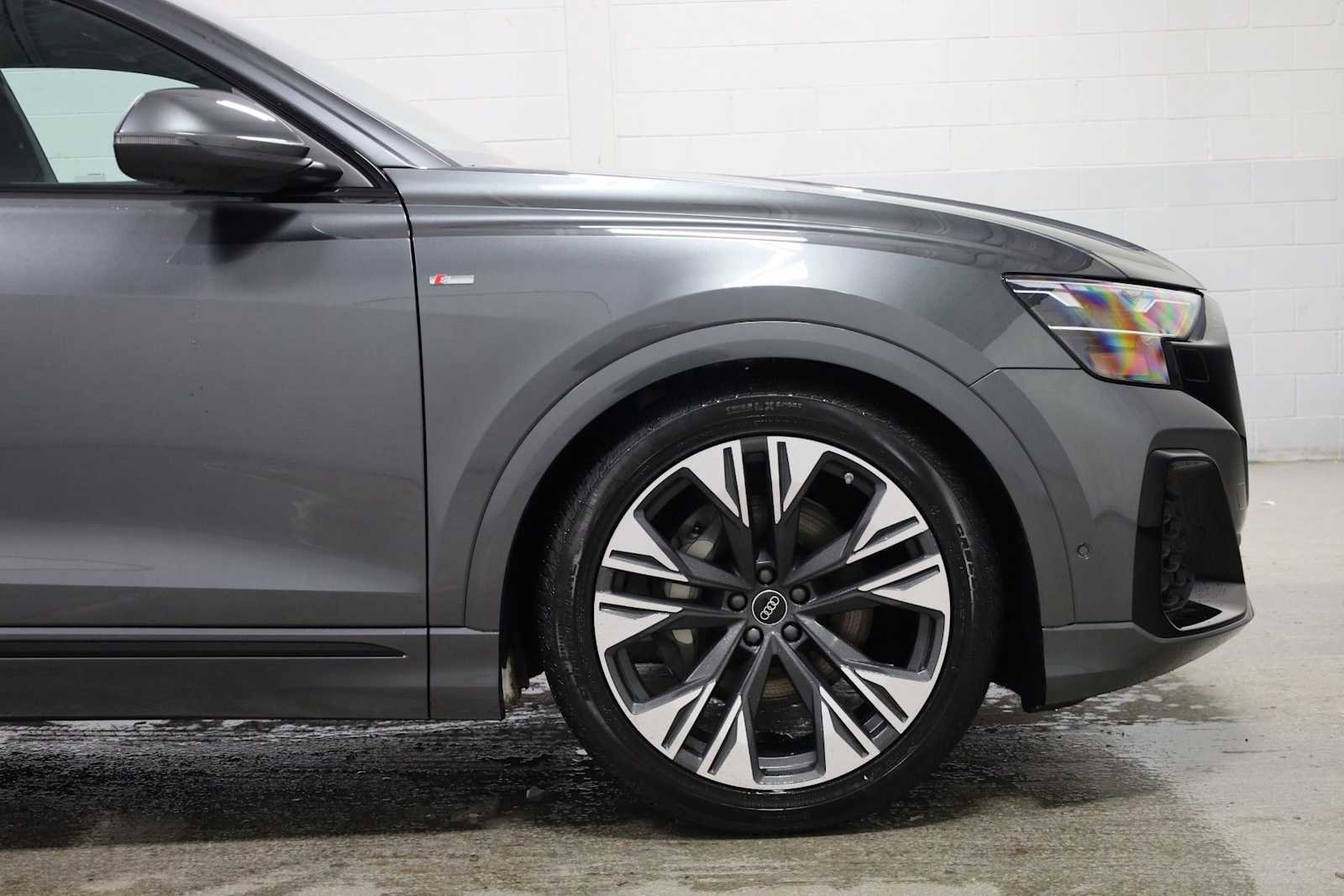 New 2026 Audi Q8 Premium Plus image 11