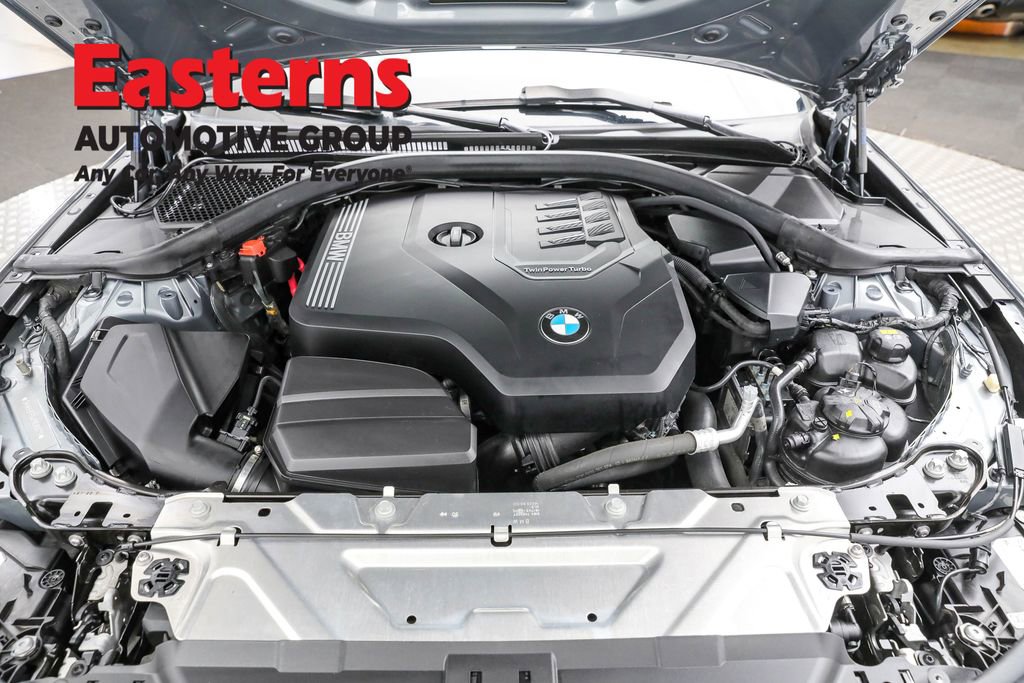 Used 2023 BMW 330i Sedan w/ M Sport Package RWD image 7
